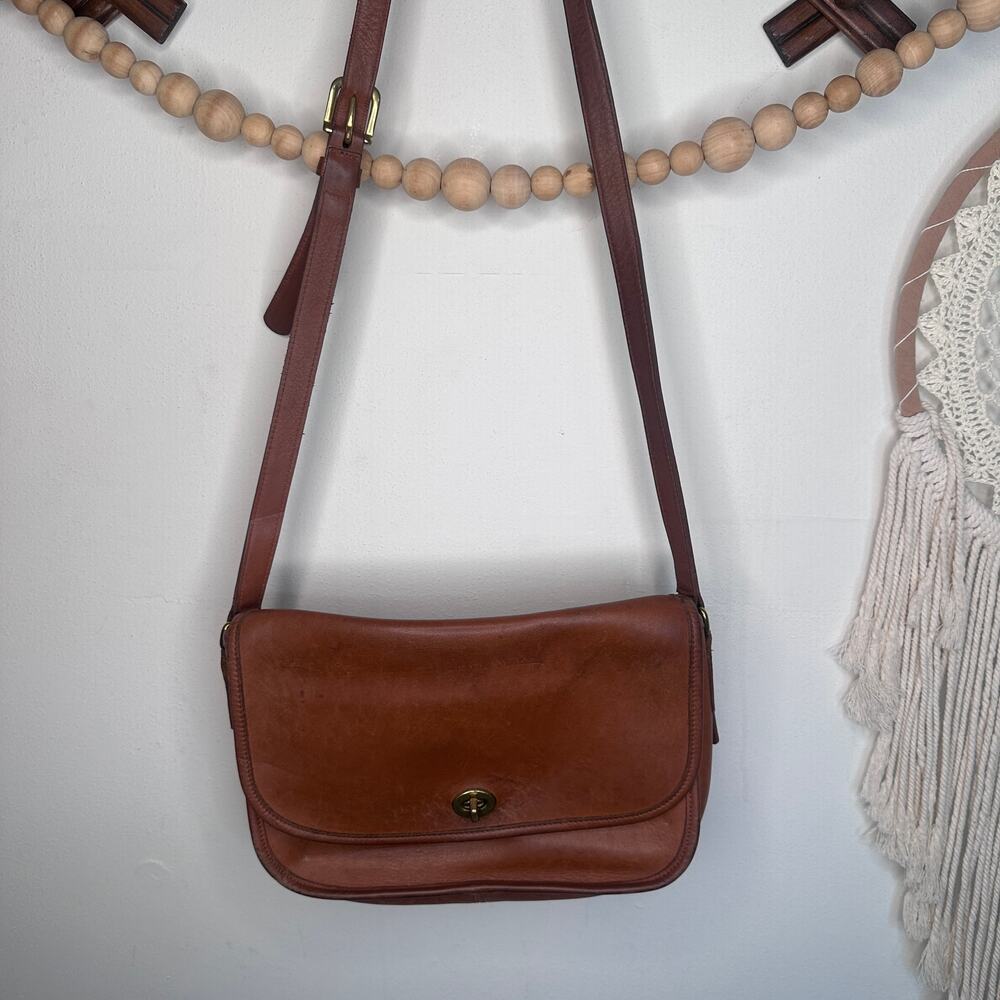 Vintage Coach Brown City Bag Leather Crossbody
